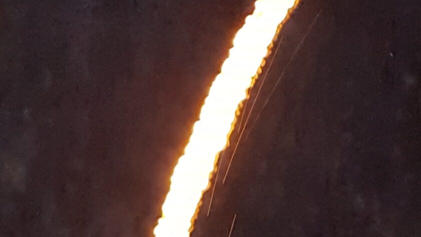 Rostige Stahlplatte, gefrässte No. 7 mit Beleuchtung. Fotodruck auf Dibond oder Forex in verschiedenen Formaten.